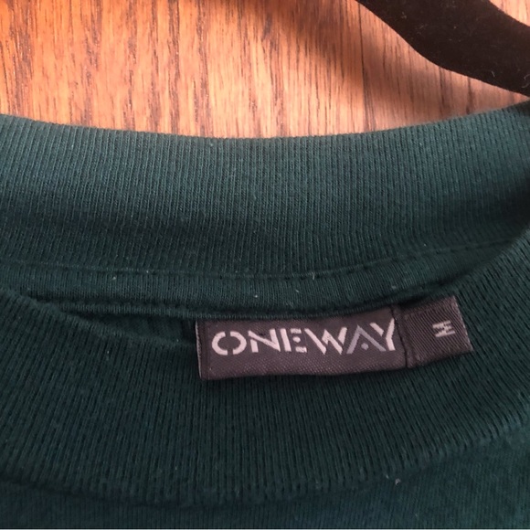 TUSKER KENYA LAGER  T SHIRT NWOT SIZE M - Picture 3 of 3